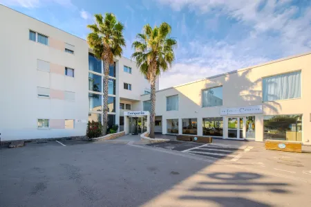 Kyriad Prestige Montpellier Ouest - Croix d'Argent