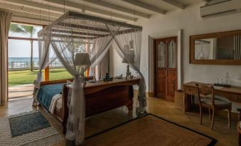 Family Beach Villa Located on An Incredible Beach