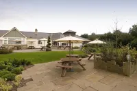 Truro Hotels in Feock