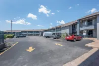 Quality Inn Marble Falls - parking