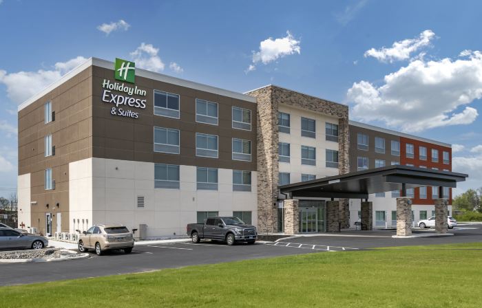 Holiday Inn Express & Suites LANCASTER - MOUNT JOY by IHG