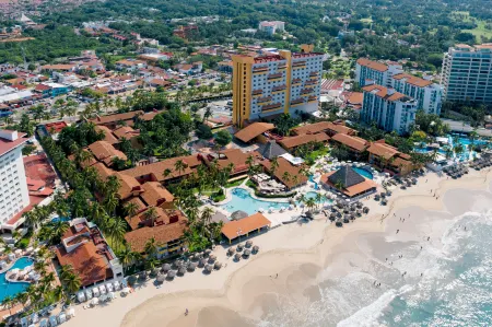 Holiday Inn Resort IXTAPA ALL-INCLUSIVE by IHG