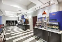 Holiday Inn Express & Suites SHREVEPORT SOUTH - PARK PLAZA by IHG