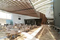 هوليداي إن إكسبرس سان  واس  وتوتٓ يس باي آيتش جي