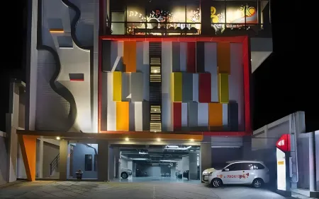 Front One Hotel Tulungagung