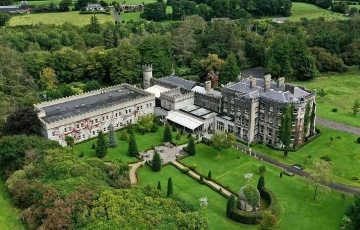 Ballyseede Castle