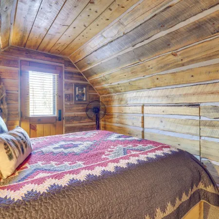 Jemez Springs Cabin w/ Stunning Mtn Views!