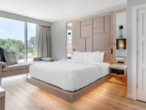 Cambria Hotel Waco University Riverfront Hotels in Waco