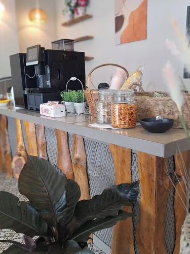 รูปภาพของตราดโฮมทาวน์