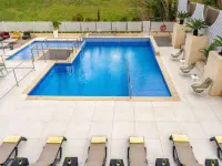 Ibis Styles Barcelona Sant Joan Despi - Pools