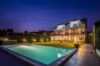 Guest House Panorama Aqualux - Pools