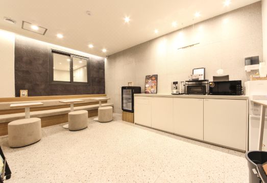 넘버25 안동역점