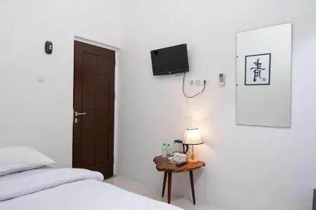 Padekostay Отели в г. Тулунгиган