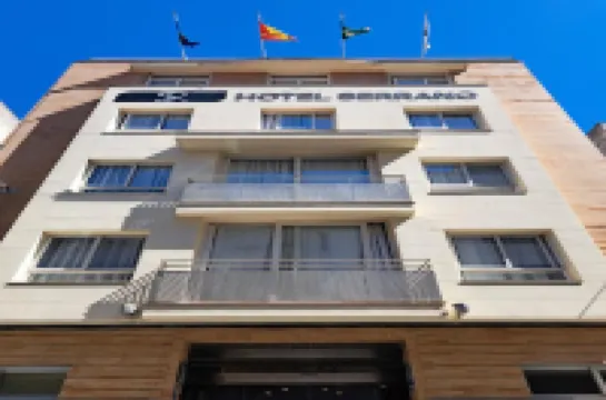 ホテル セラーノ のホテル