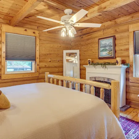 Soak in Hot Tub, Explore Outdoors: Cleveland Cabin