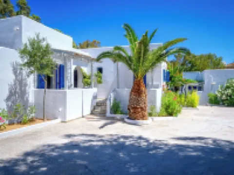 Coralli Seaside Resort Hotels in Serifos