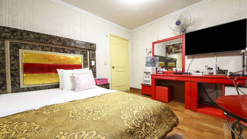 Feel Motel