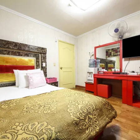 Feel Motel
