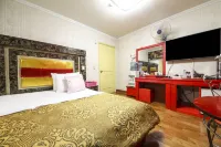 Feel Motel Hotels in 