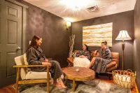 Lizard Creek Lodge - СПА