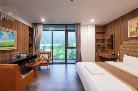San Signature - Suoi Ngoc Retreat