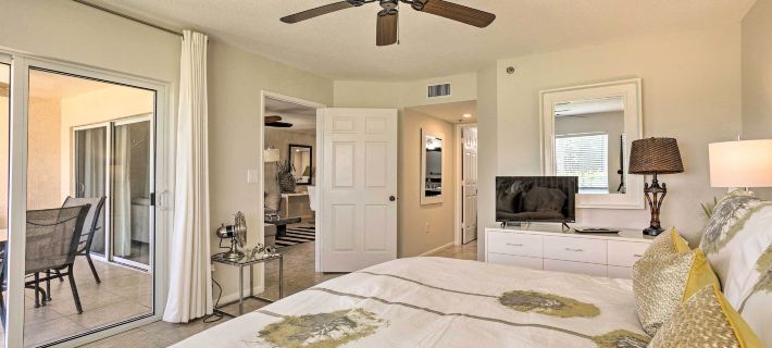 Jupiter Condo w/ Pool Access, Walk to Beach! Hotels in Jupiter