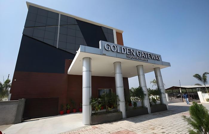 Hotel Golden Gateway