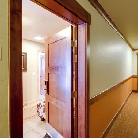Walk to Copper Mountain Lifts Mtn-View Condo
