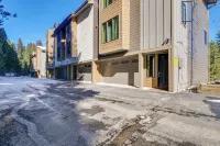 Walk to Ski Lift: Breckenridge Retreat w/ 2 Decks! - Spa