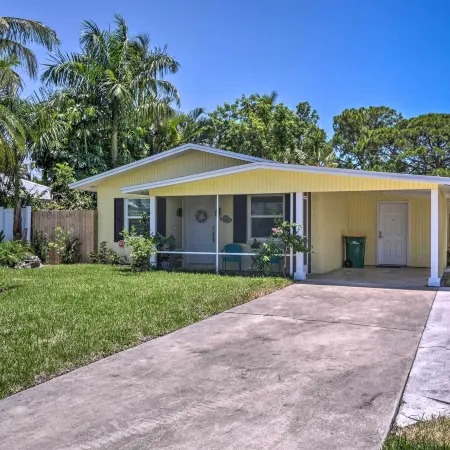 Tasteful Home w/ Patio + Grill < 2 Mi to Beach!