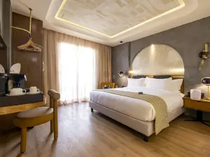 Le Square By Onomo Collection