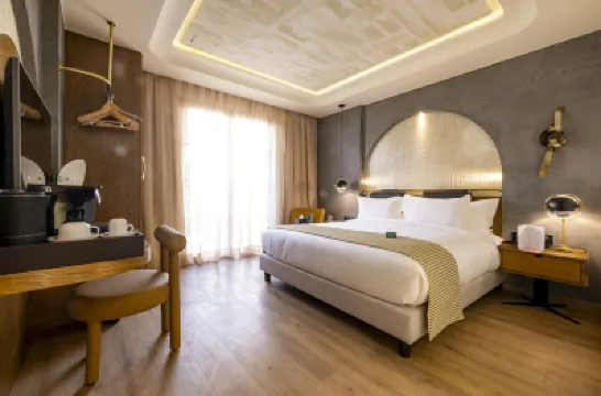 Le Square By Onomo Collection Hotels near Arts Villa