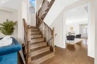 Executive 5BR-4BATH Detached Retreat Brampton/Miss Border