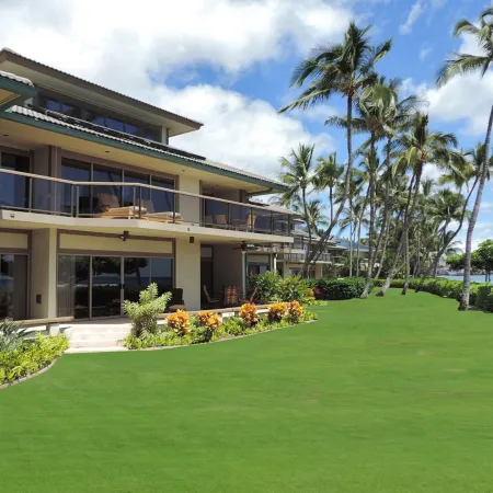 Puunoa  - CoralTree Residence Collection