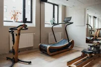 Home Hotel Uppsala - Phòng tập thể hình
