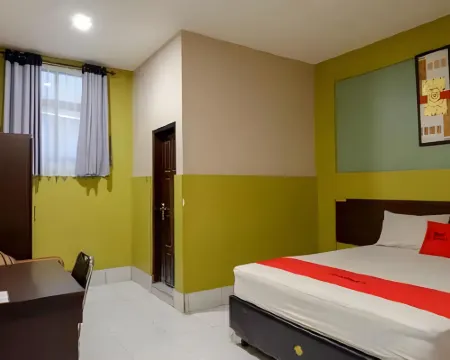 RedDoorz Syariah @ Hotel Wisma Indonesia Kendari Hoteles en Kendari