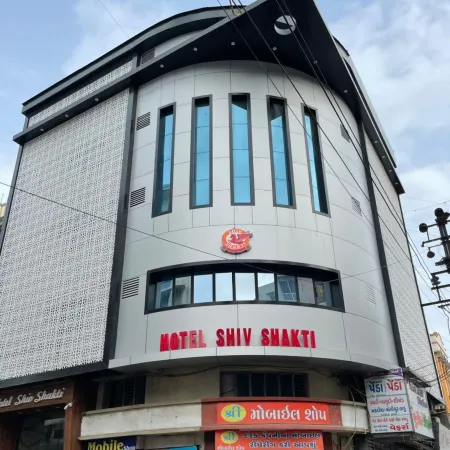Hotel Shiv Shakti