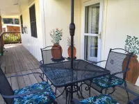 "Guest Favorite" Cottage Near Sequoia, Private EV Charger, Fireplace, Ammenities