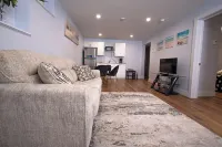 Richie's Place A Cozy 2-Br Apt in Fredericton