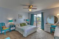 Walk to Ocean North Myrtle Beach Townhome! - spa