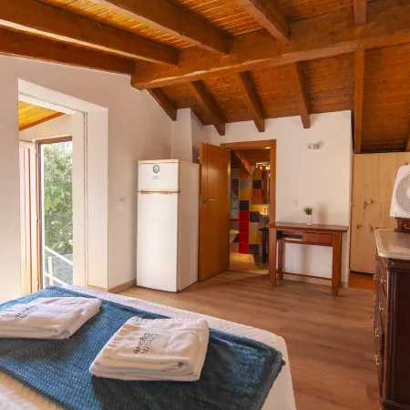 H 06 - Samouqueira Studio in Montes de Praias
