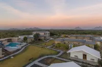 jüSTa Luxé -Highpoint Jawai - Swimmingpools