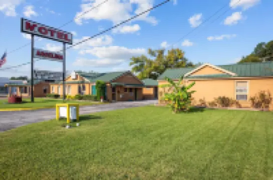 安吉麗娜汽車旅館