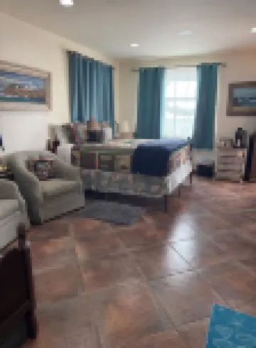 Ocean-Front Beach Studio Apartment On the Sand, kitchenette, Great wi-fi