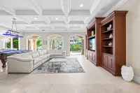 Luxury 7Br Waterfront Las Olas Isles Mansion with Pool & Dock.