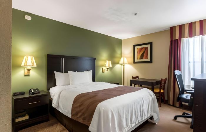 Quality Inn & Suites Clemmons I-40