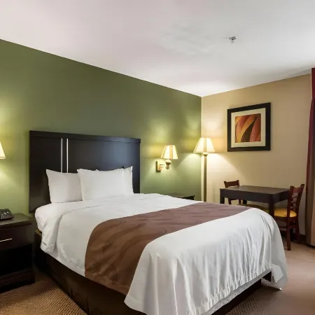 Quality Inn & Suites Clemmons I-40