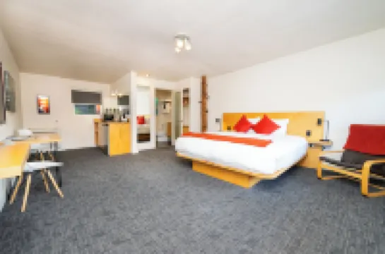 โรงแรมเฮลิโอโทรป