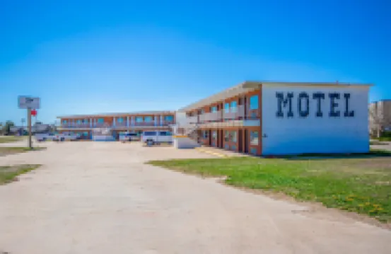 OYO Crossroads Inn Hotels in 