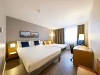 Novotel Maastricht Hotels near Randwijck